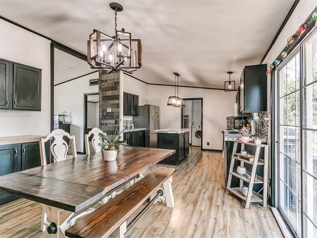 9156 Prairie Dog Drive, Edmond, OK 73034