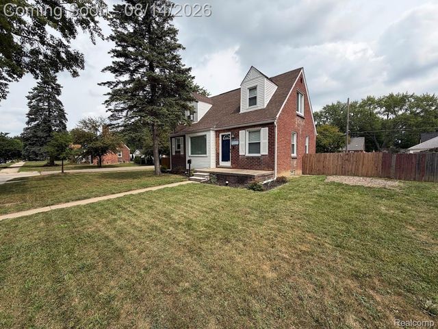 10082 Cardwell Street, Livonia, MI 48150
