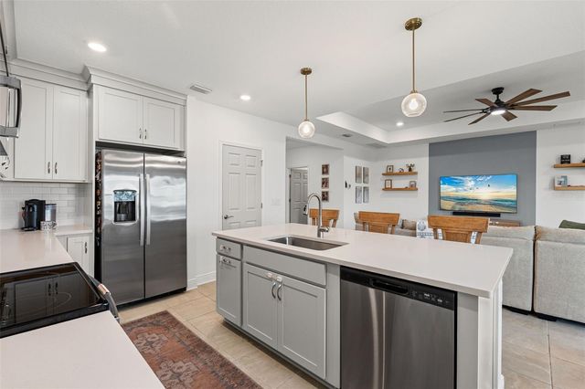 9216 WESTERNWOODS AVENUE, Parrish, FL 34219