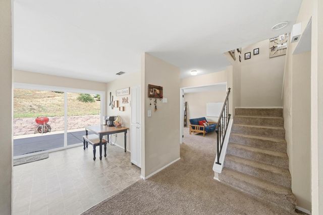 3433 La Canada Dr, Cameron Park, CA 95682