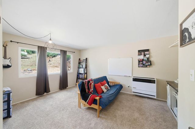 3433 La Canada Dr, Cameron Park, CA 95682