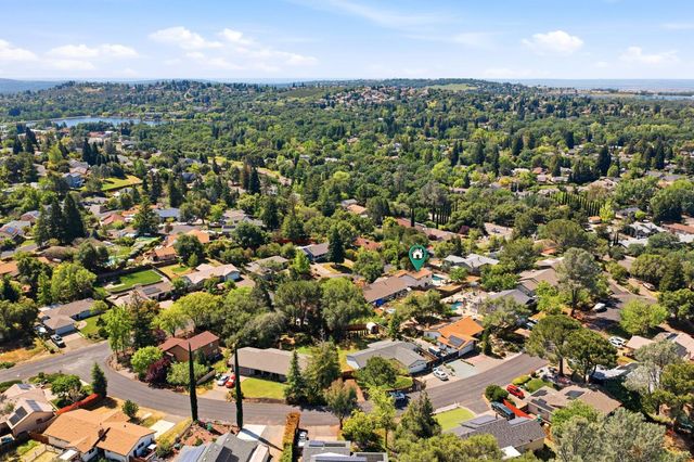 3433 La Canada Dr, Cameron Park, CA 95682