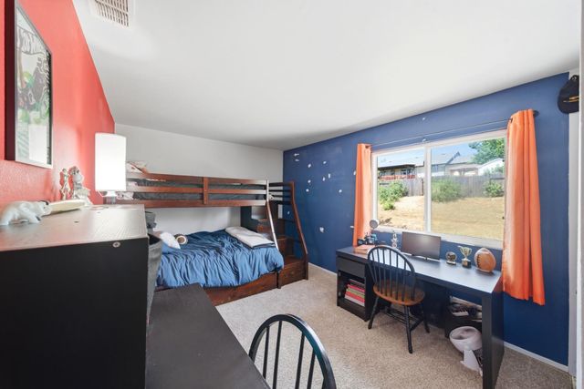 3433 La Canada Dr, Cameron Park, CA 95682