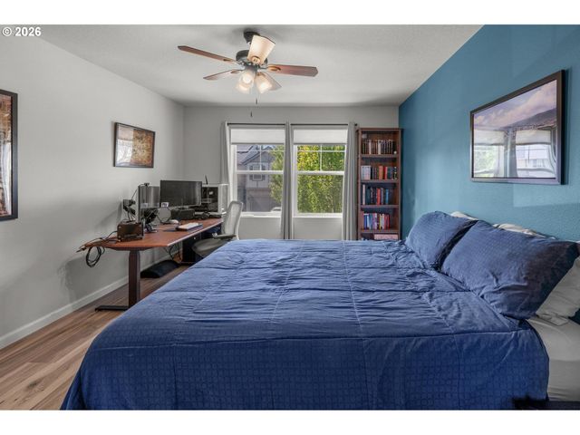 10040 Nw BARTLETT Loop, North Plains, OR 97133