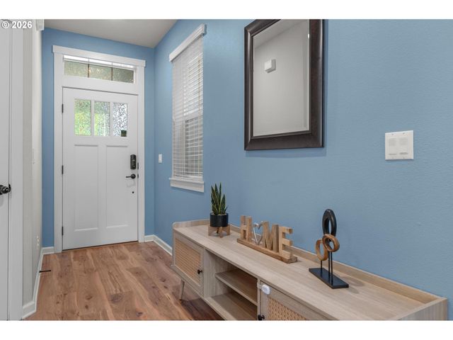 10040 Nw BARTLETT Loop, North Plains, OR 97133