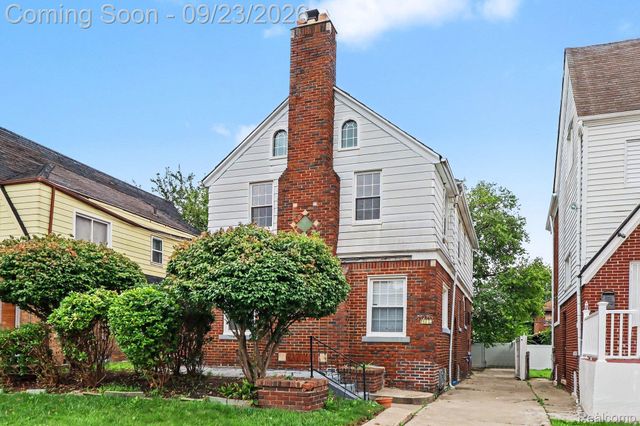 4025 Pasadena Street, Detroit, MI 48238