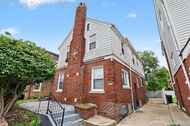 4025 Pasadena Street, Detroit, MI 48238