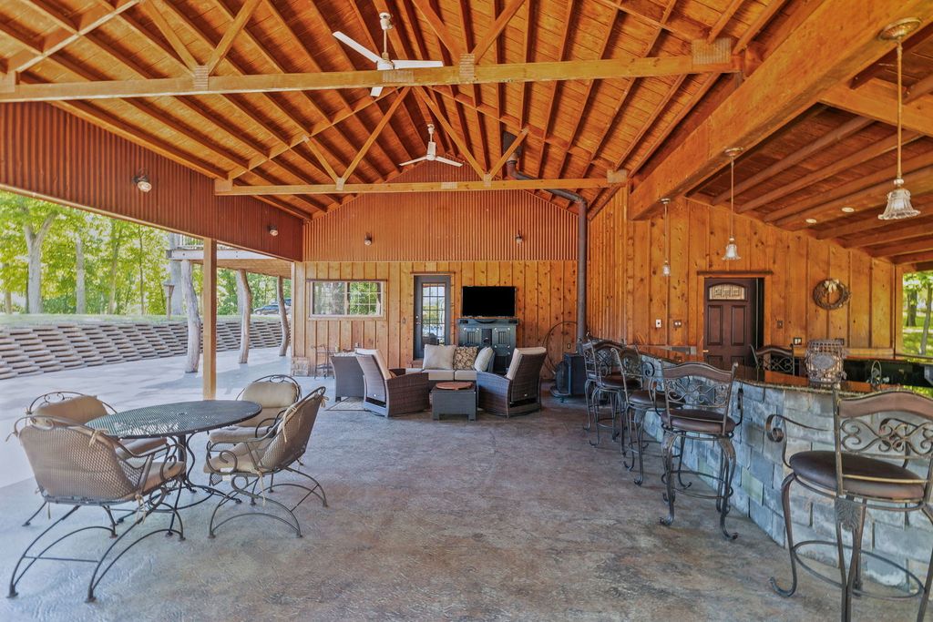 Image 12 of property listing at 3019 Adirondack Avenue, Centralia, IL 62801