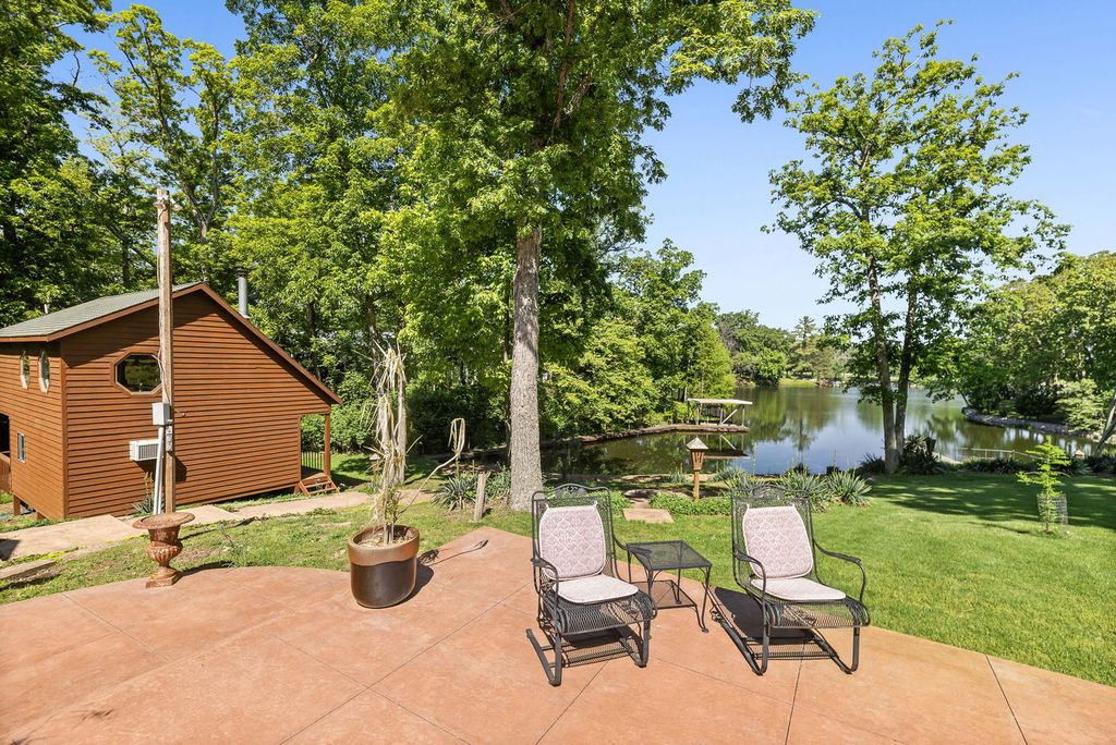 Image 27 of property listing at 3019 Adirondack Avenue, Centralia, IL 62801