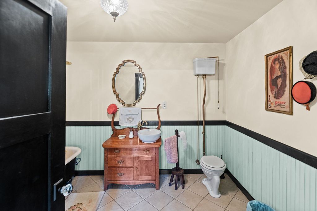 Image 44 of property listing at 3019 Adirondack Avenue, Centralia, IL 62801