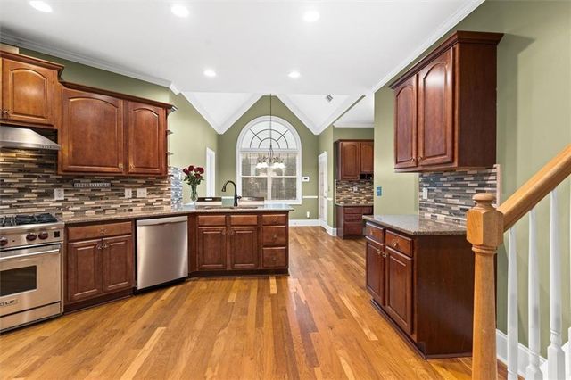 711 Ashley Wilkes Way, Loganville, GA 30052