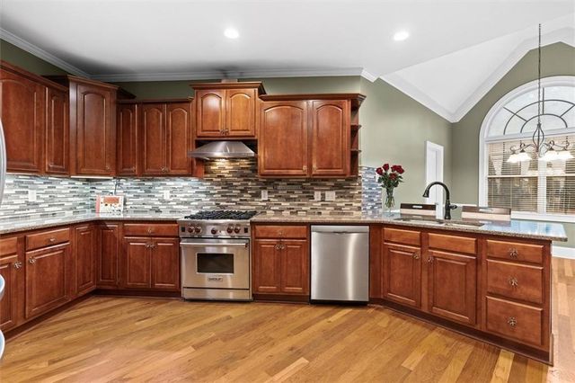 711 Ashley Wilkes Way, Loganville, GA 30052