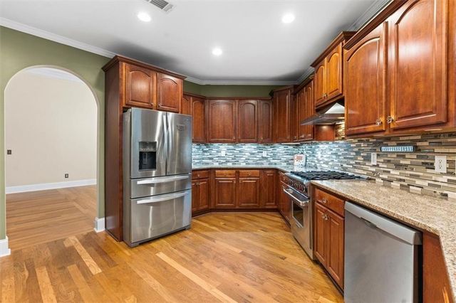 711 Ashley Wilkes Way, Loganville, GA 30052