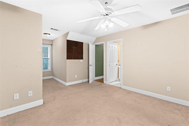 711 Ashley Wilkes Way, Loganville, GA 30052