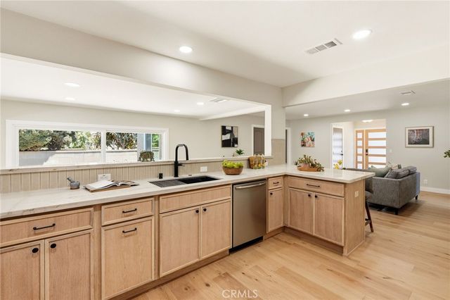 10613 Dolan Ave, Downey, CA 90241