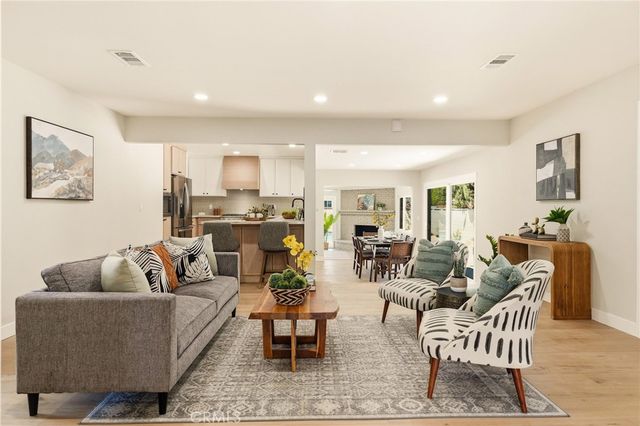 10613 Dolan Ave, Downey, CA 90241
