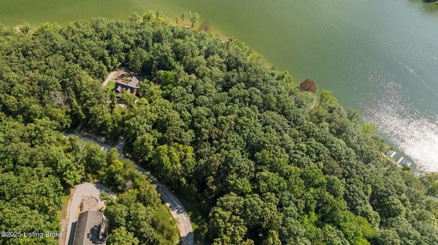 5 Mallard Pointe Rd, Clarkson, KY 42726