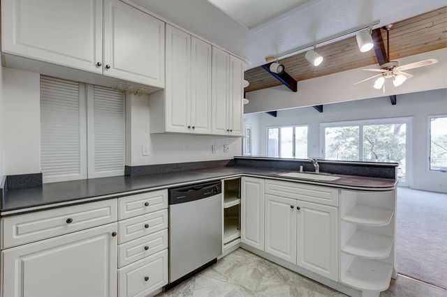 19100 Crest 107, Castro Valley, CA 94546