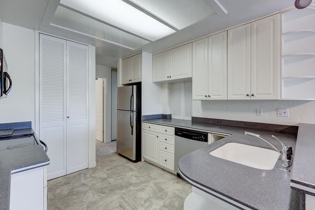 19100 Crest 107, Castro Valley, CA 94546