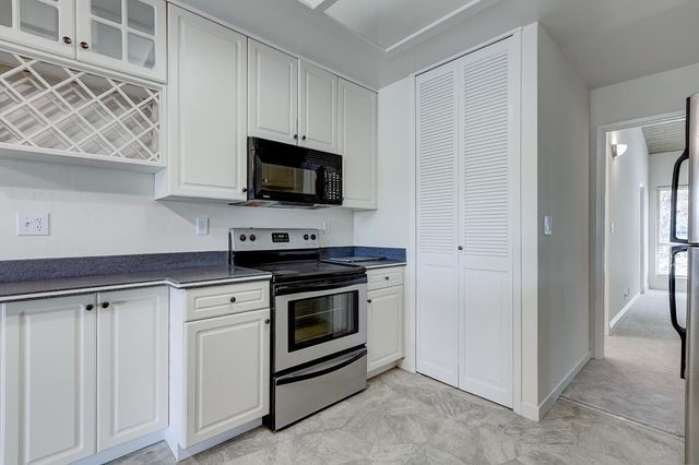 19100 Crest 107, Castro Valley, CA 94546