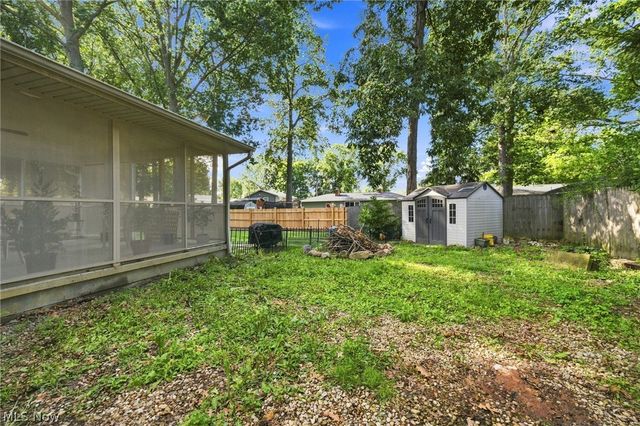 1399 Birchview Drive, Vermilion, OH 44089