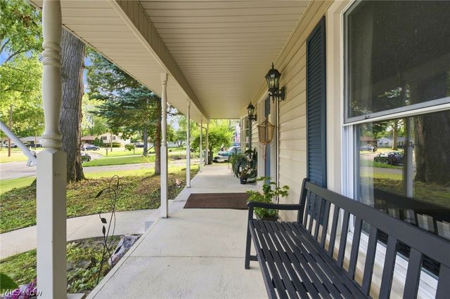 1399 Birchview Drive, Vermilion, OH 44089