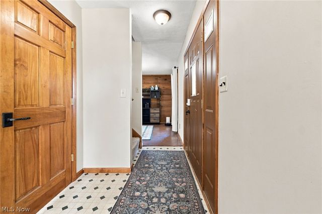 1399 Birchview Drive, Vermilion, OH 44089