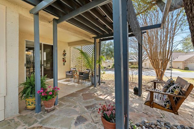 100 Blacksmiths CIR, Georgetown, TX 78633