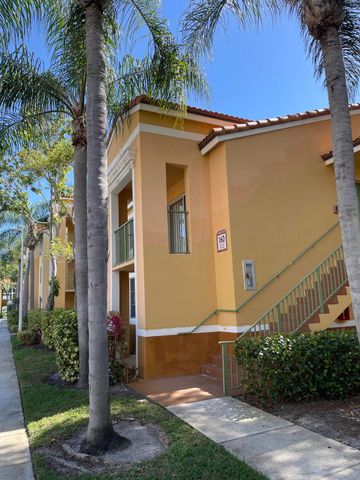 160 YACHT CLUB Way 211, Hypoluxo, FL 33462