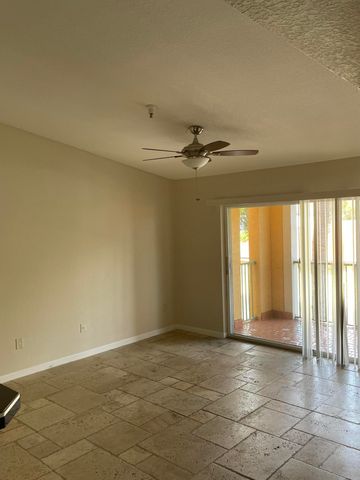 160 YACHT CLUB Way 211, Hypoluxo, FL 33462