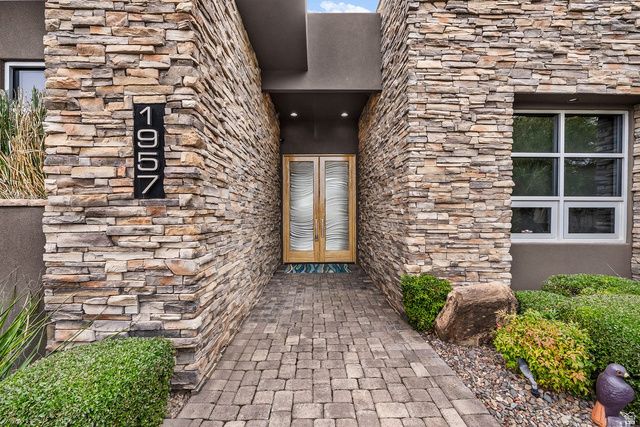 1957 W 350 N, St. George, UT 84770