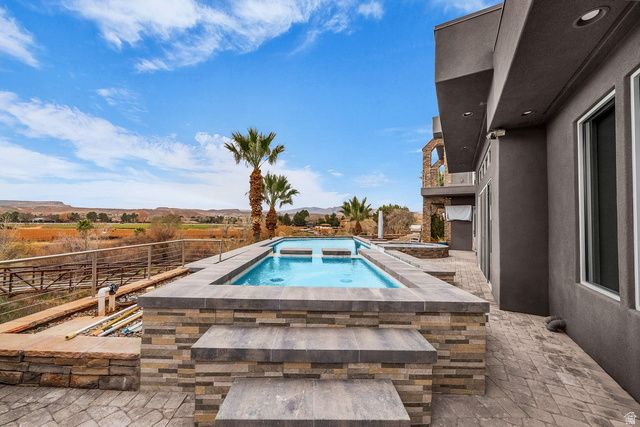 1957 W 350 N, St. George, UT 84770