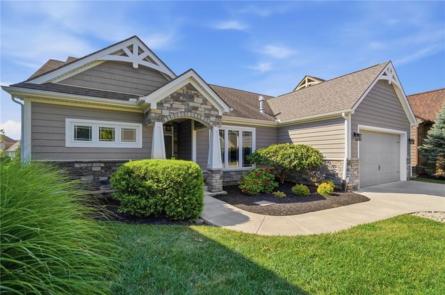 1379 Bourdeaux Way, Centerville, OH 45458