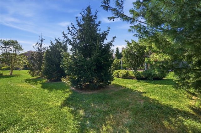 1379 Bourdeaux Way, Centerville, OH 45458