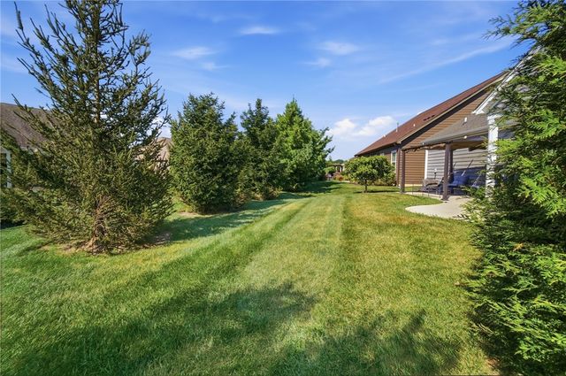 1379 Bourdeaux Way, Centerville, OH 45458