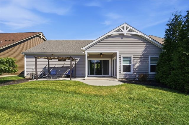 1379 Bourdeaux Way, Centerville, OH 45458