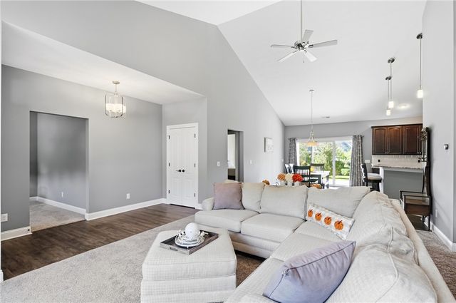 1379 Bourdeaux Way, Centerville, OH 45458