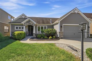 1379 Bourdeaux Way, Centerville, OH 45458
