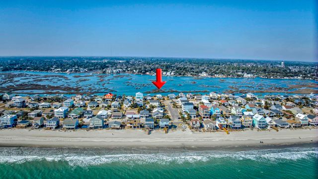 566 Yucca Ave., Garden City Beach, SC 29576