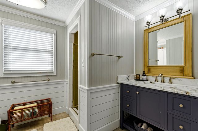 566 Yucca Ave., Garden City Beach, SC 29576