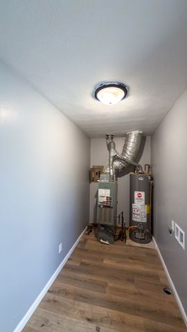 1507 N Mckinley Avenue, Champaign, IL 61821