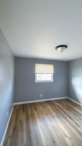 1507 N Mckinley Avenue, Champaign, IL 61821