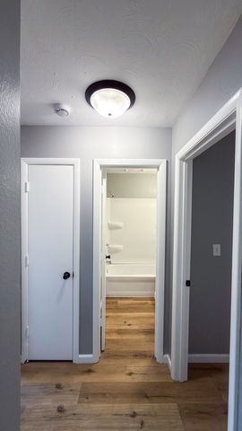 1507 N Mckinley Avenue, Champaign, IL 61821