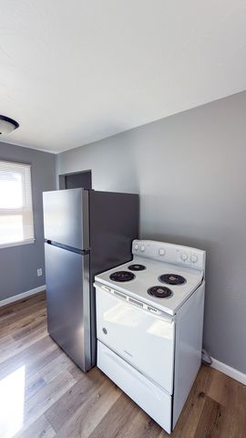 1507 N Mckinley Avenue, Champaign, IL 61821