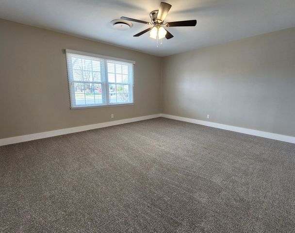 3304 Whitney Dr, Midland, TX 79705