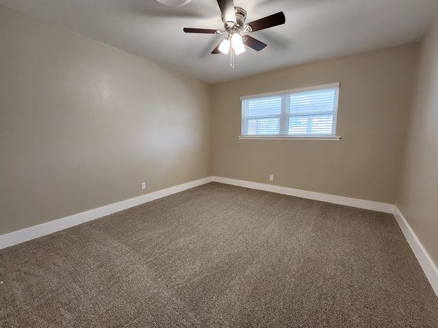 3304 Whitney Dr, Midland, TX 79705