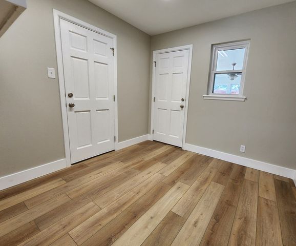 3304 Whitney Dr, Midland, TX 79705