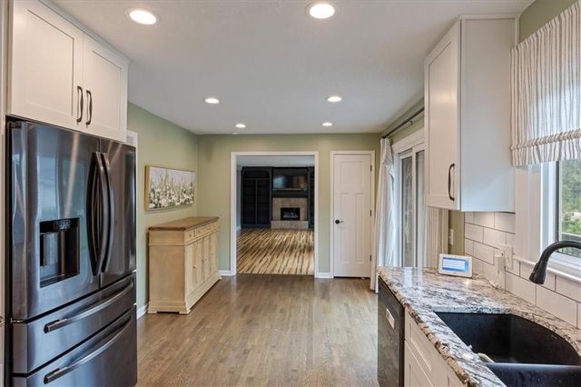 9601 W 127th Terrace, Overland Park, KS 66213