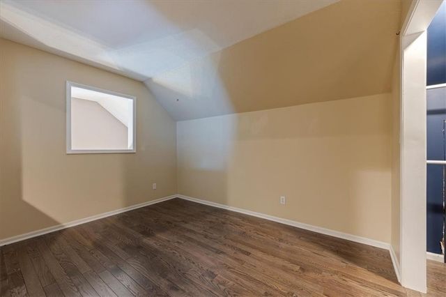 9601 W 127th Terrace, Overland Park, KS 66213