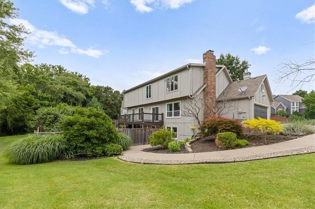 9601 W 127th Terrace, Overland Park, KS 66213